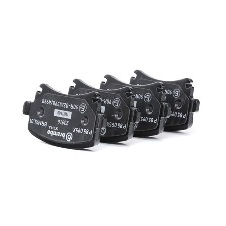 BREMBO P 85 095X: Sada brzdových destiček, kotoučová brzda XTRA LINE s příslušenstvím, Šrouby třmenů, s krycím plechem