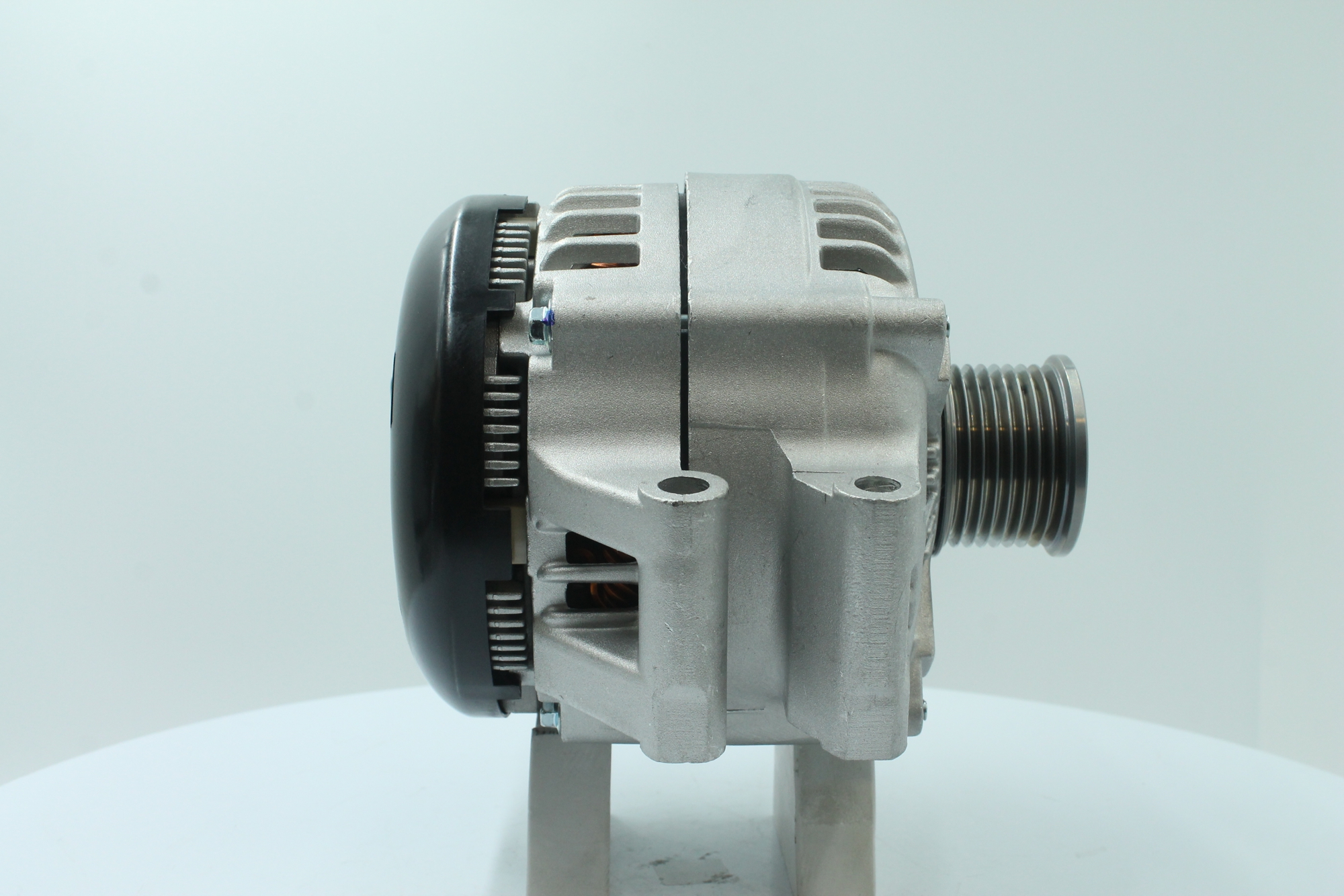 PowerMax 89215137: Alternator PowerMax 210A