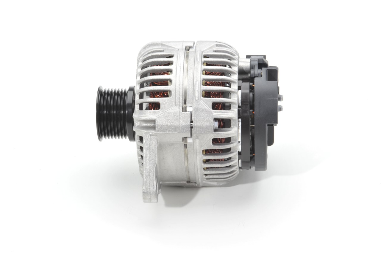 BOSCH 1 986 A00 512: Laturi 70A