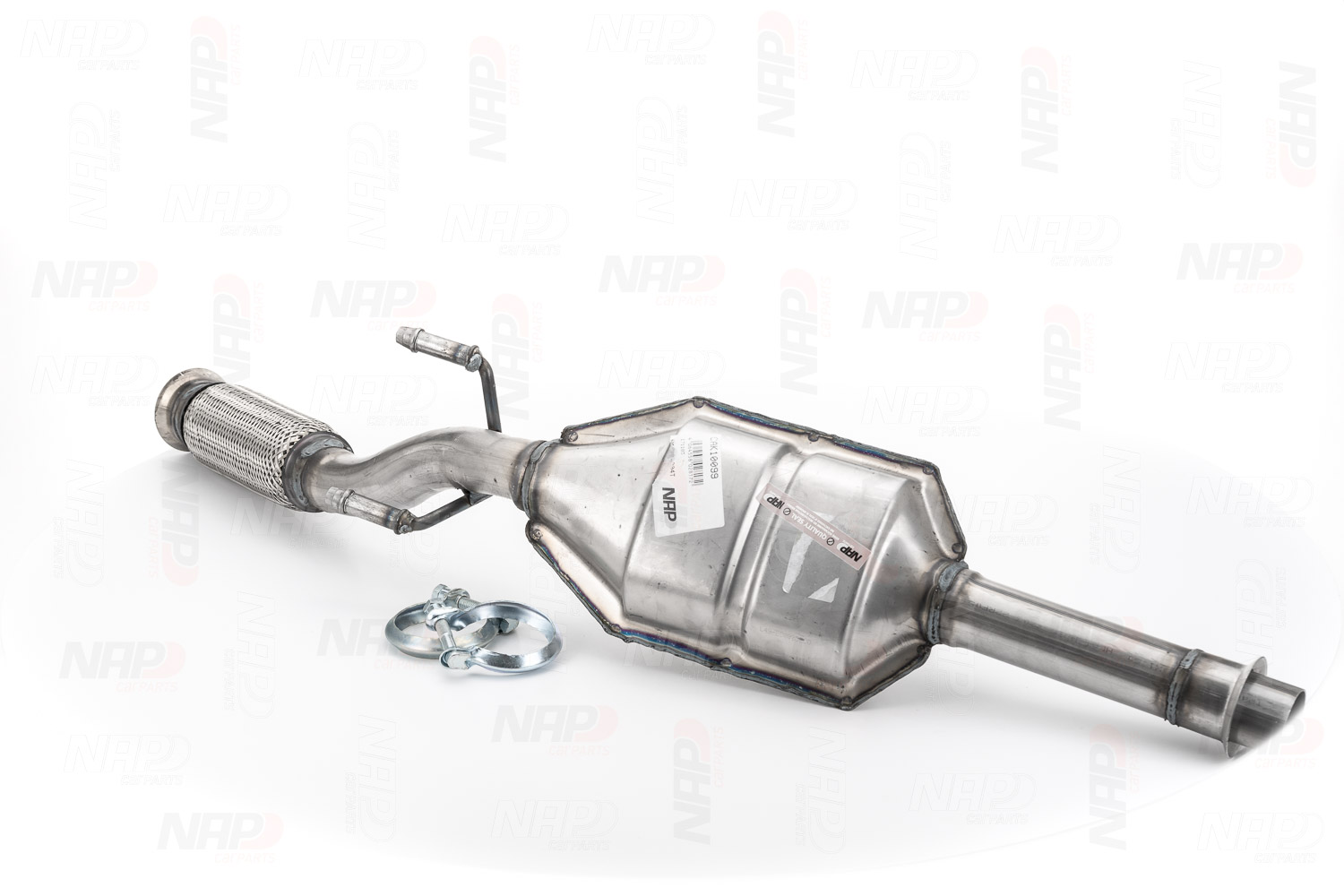 NAP carparts CAK10099: Katalysator mit Anbau-/Befestigungsmaterial