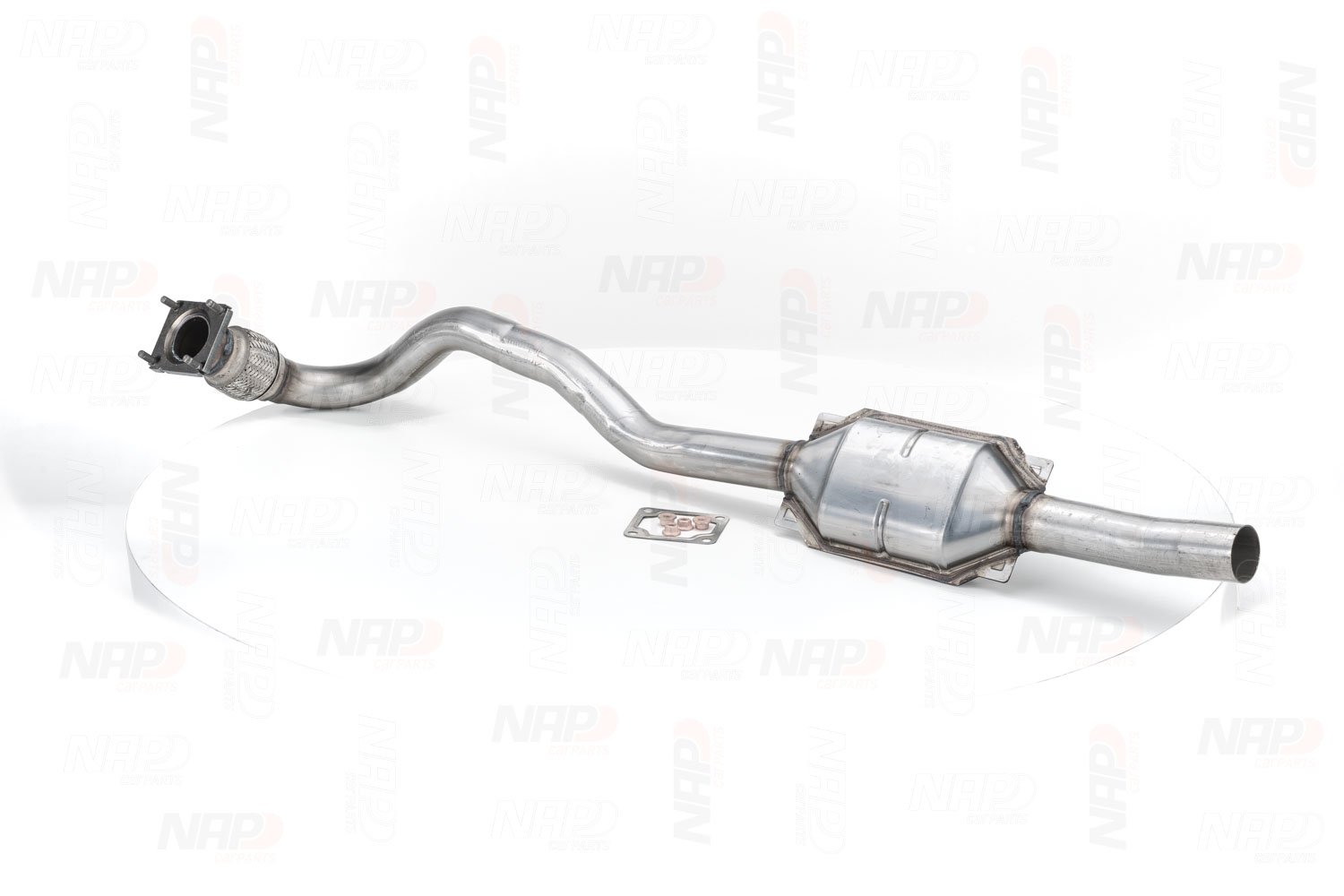 NAP carparts CAK10252: Katalysator mit Anbau-/Befestigungsmaterial