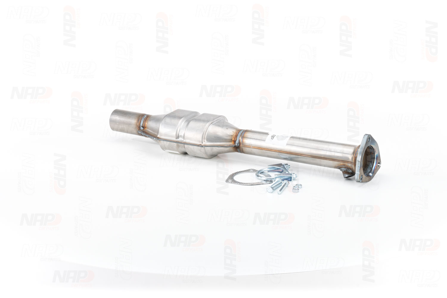 NAP carparts CAK10796: Katalysator mit Anbau-/Befestigungsmaterial