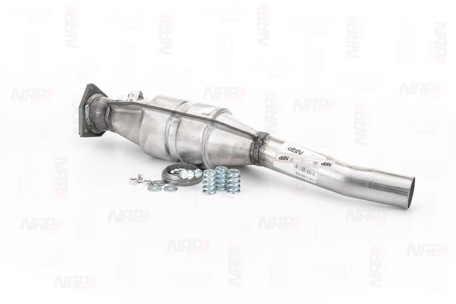 NAP carparts CAK10049: Katalysator mit Anbau-/Befestigungsmaterial