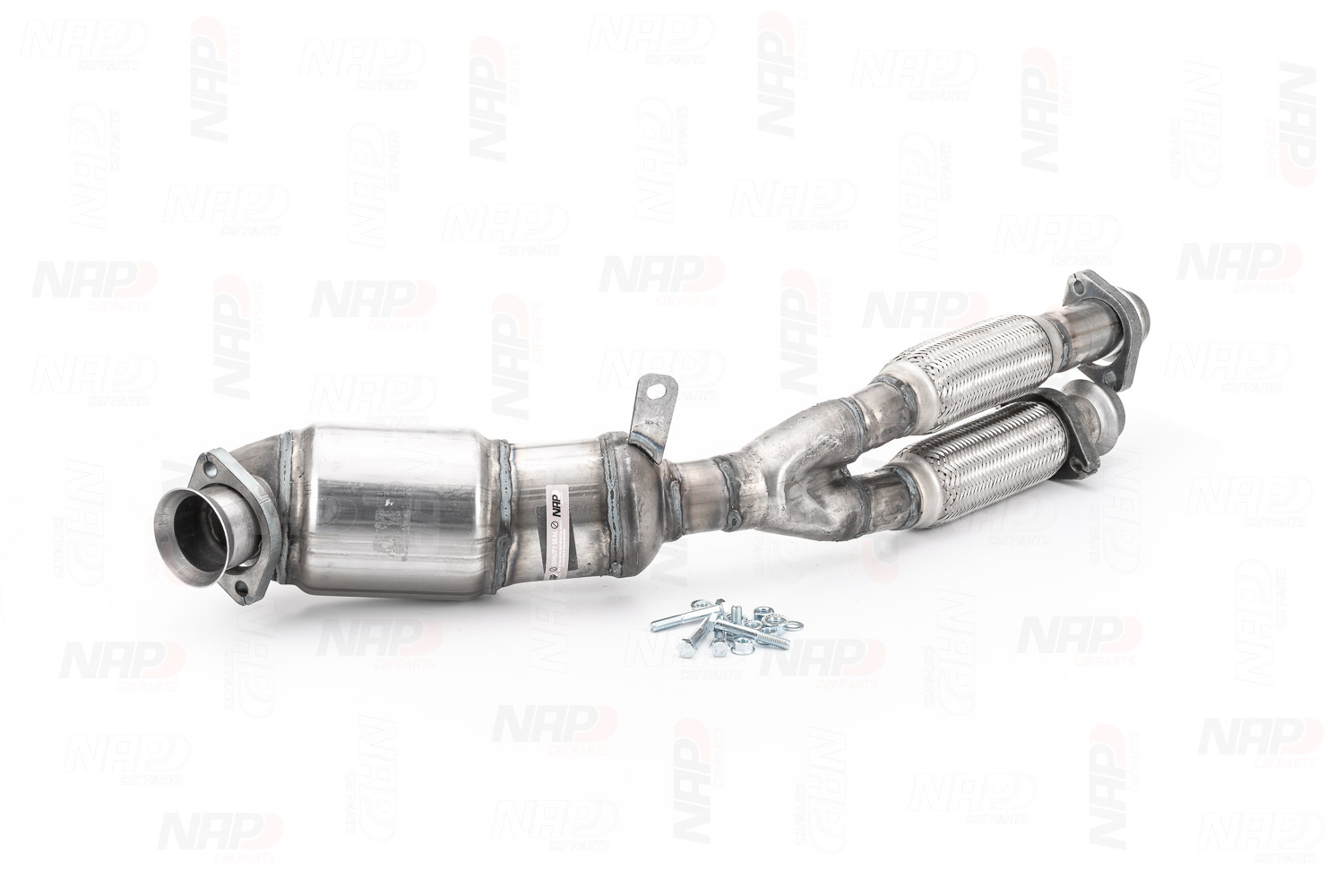 NAP carparts CAK10068: Katalysator mit Anbau-/Befestigungsmaterial