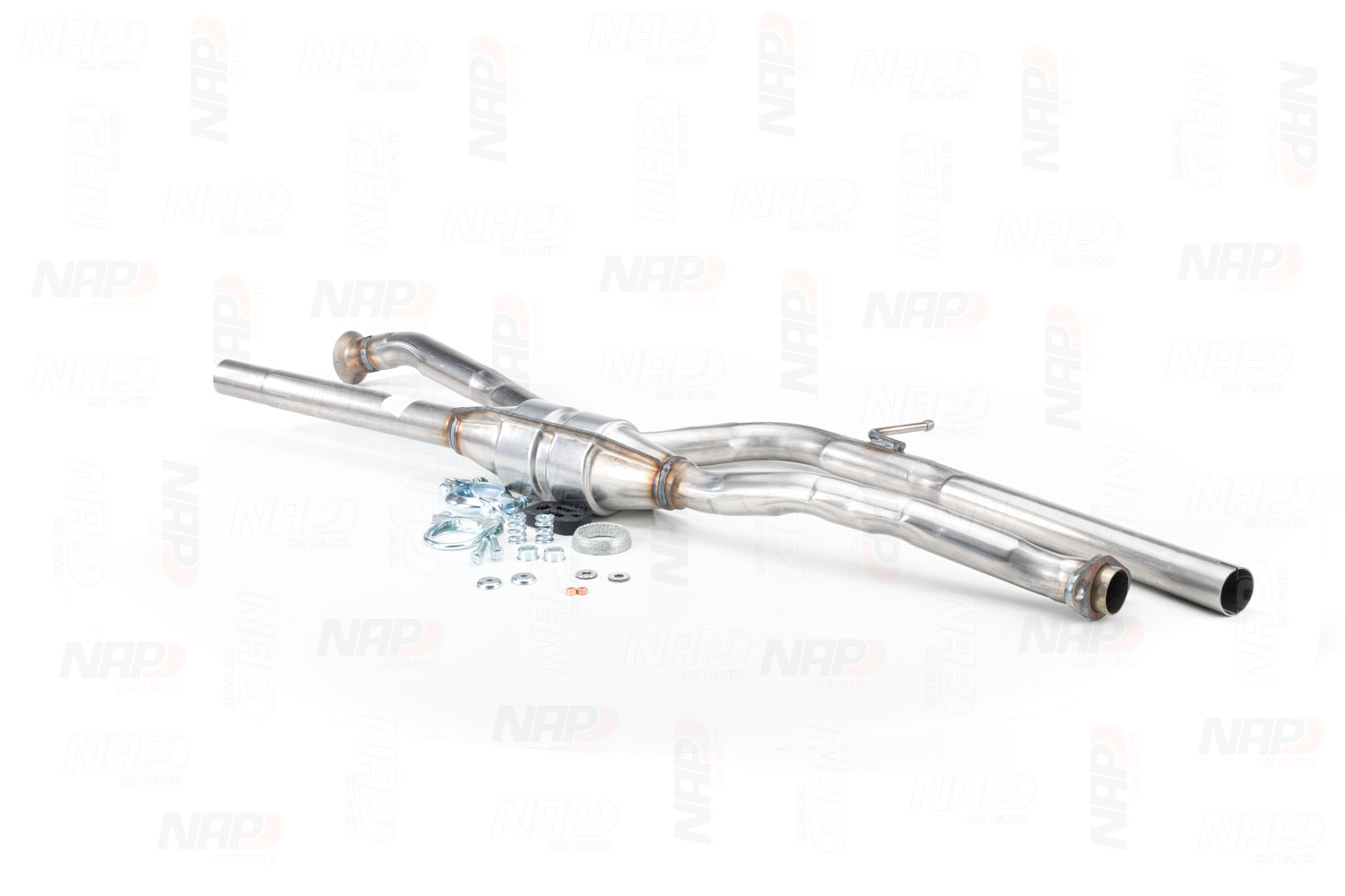 NAP carparts CAK10517: Katalysator mit Anbau-/Befestigungsmaterial