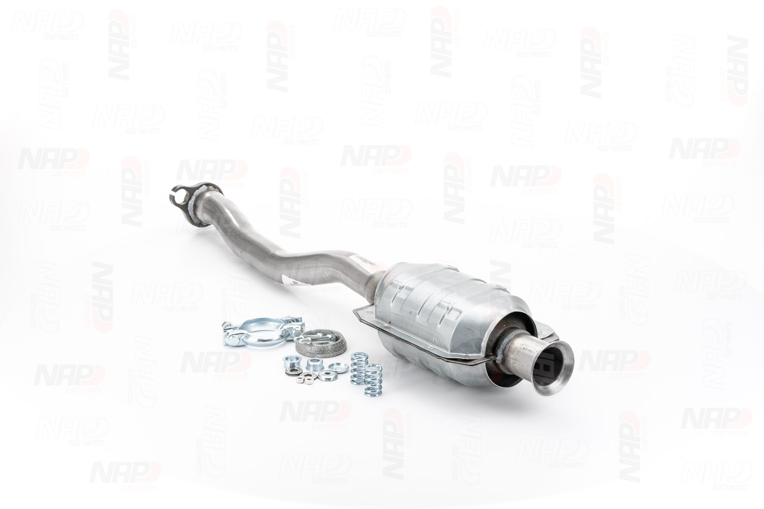 NAP carparts CAK10519: Katalysator mit Anbau-/Befestigungsmaterial