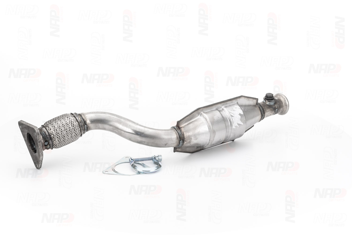 NAP carparts CAK10568: Katalysator mit Anbau-/Befestigungsmaterial
