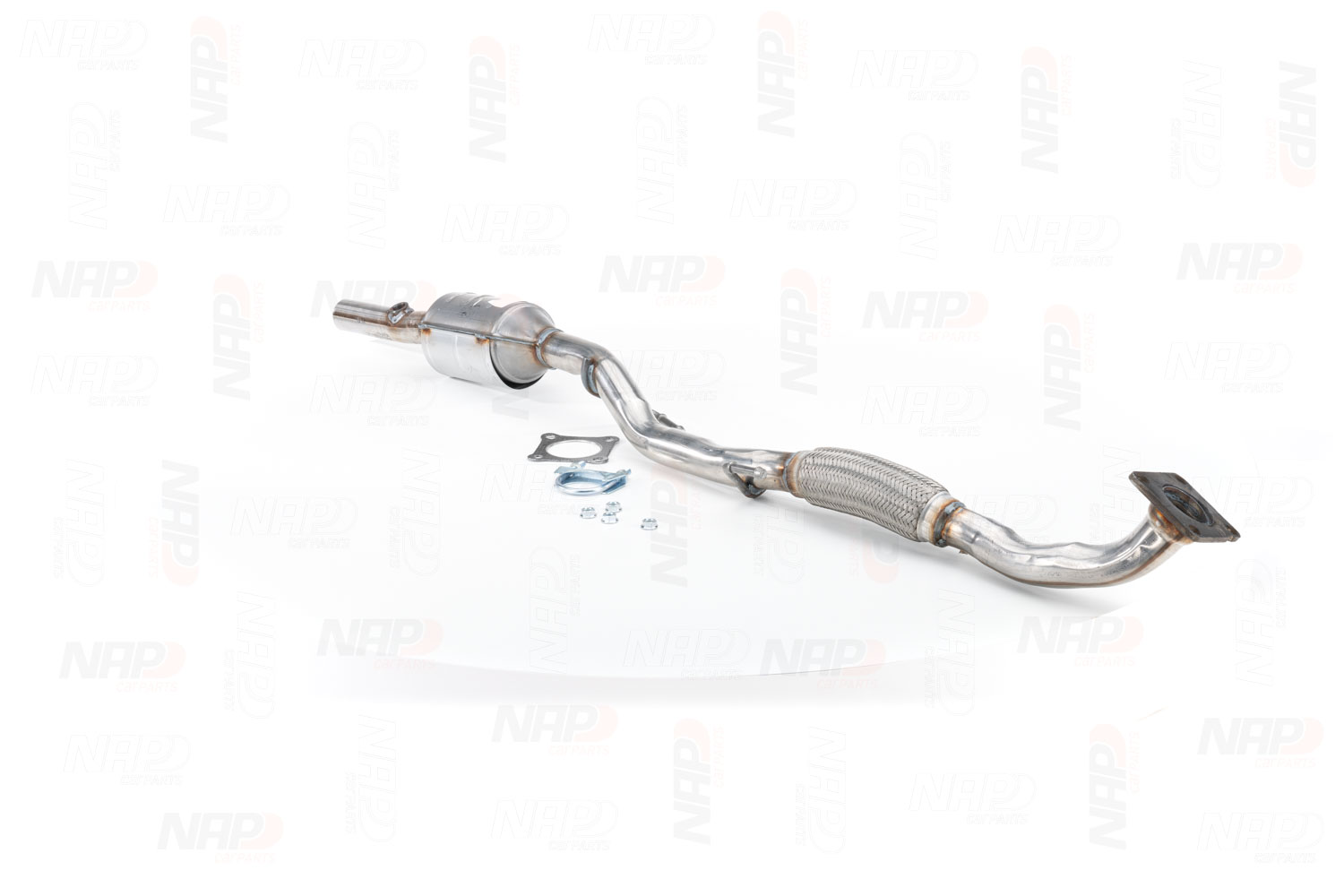 NAP carparts CAK10753: Katalysator mit Anbau-/Befestigungsmaterial
