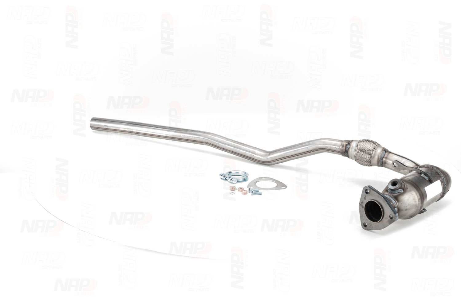 NAP carparts CAK10825: Katalysator mit Anbau-/Befestigungsmaterial