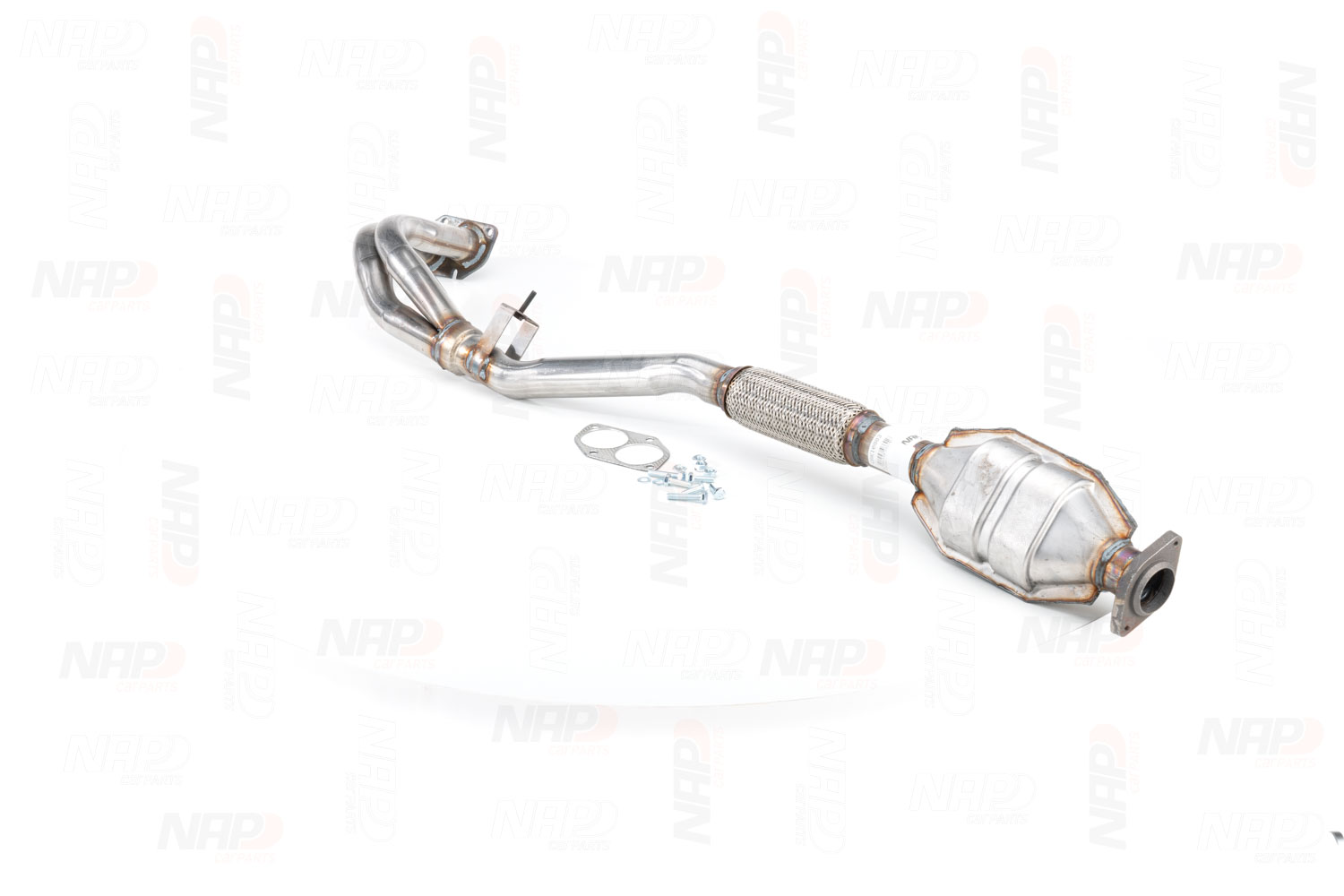 NAP carparts CAK10883: Katalysator mit Anbau-/Befestigungsmaterial