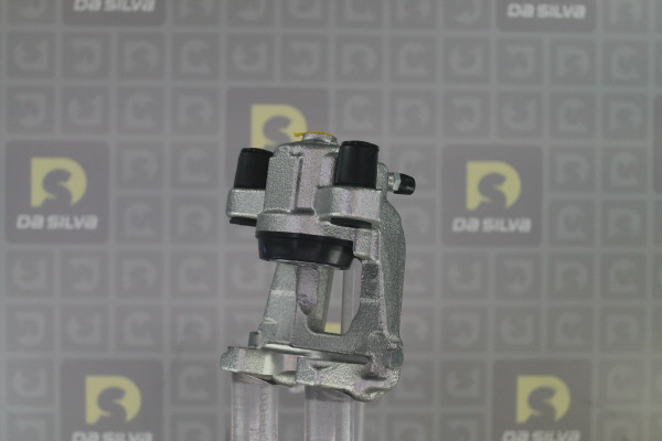 DA SILVA ET2700: Bremssattel vor der Achse, Hinterachse rechts