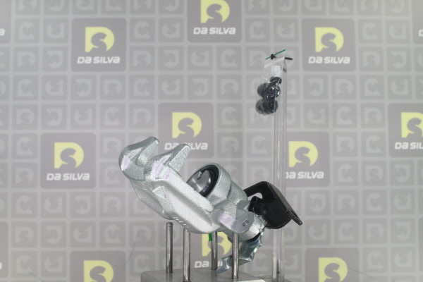 DA SILVA ET5353: Bremssattel hinter der Achse, Hinterachse links