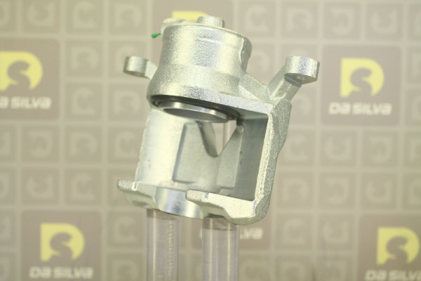 DA SILVA ET8203: Bremssattel vor der Achse, Vorderachse links
