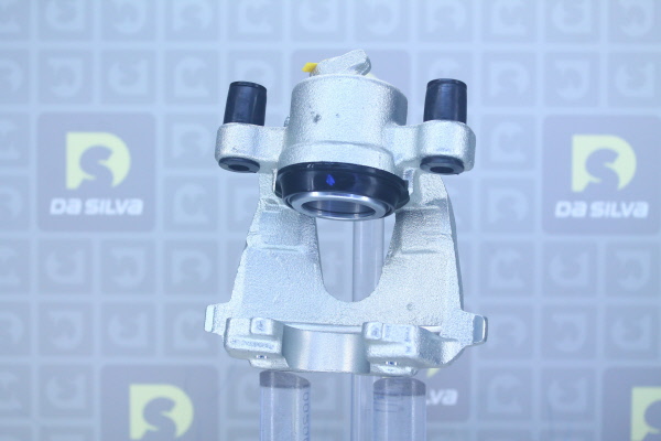 DA SILVA ET8467: Bremssattel vor der Achse, Vorderachse links