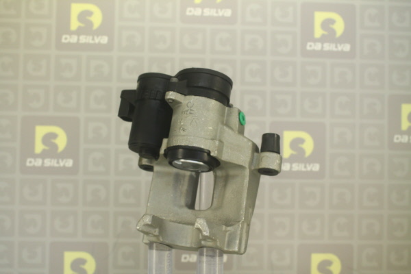 DA SILVA ET9818: Bremssattel hinter der Achse, Hinterachse rechts