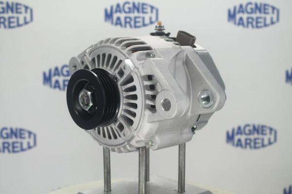 DA SILVA MAQ0454: Alternador 80A, con regulador incorporado