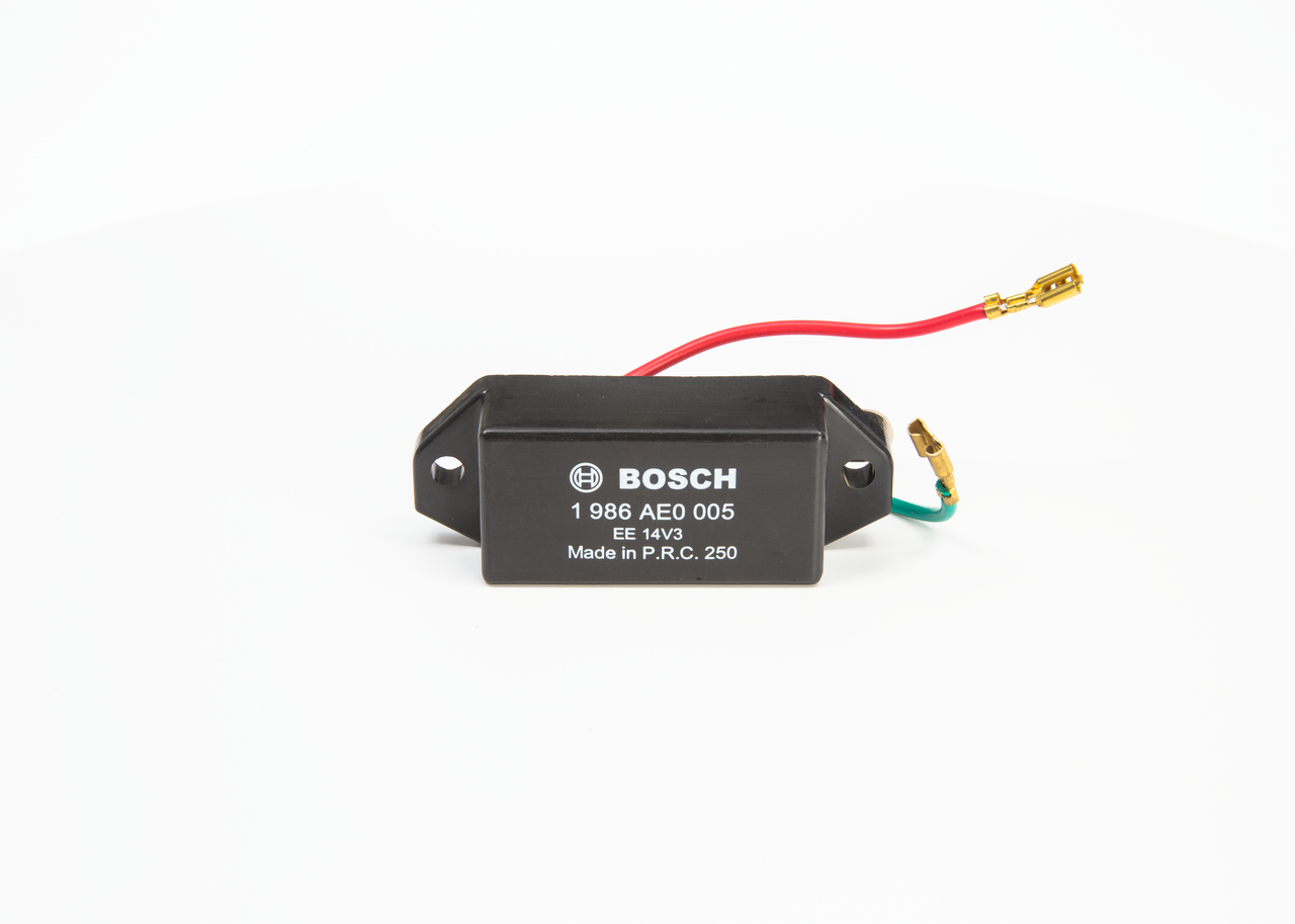 BOSCH 1 986 AE0 005: Regulador del alternador