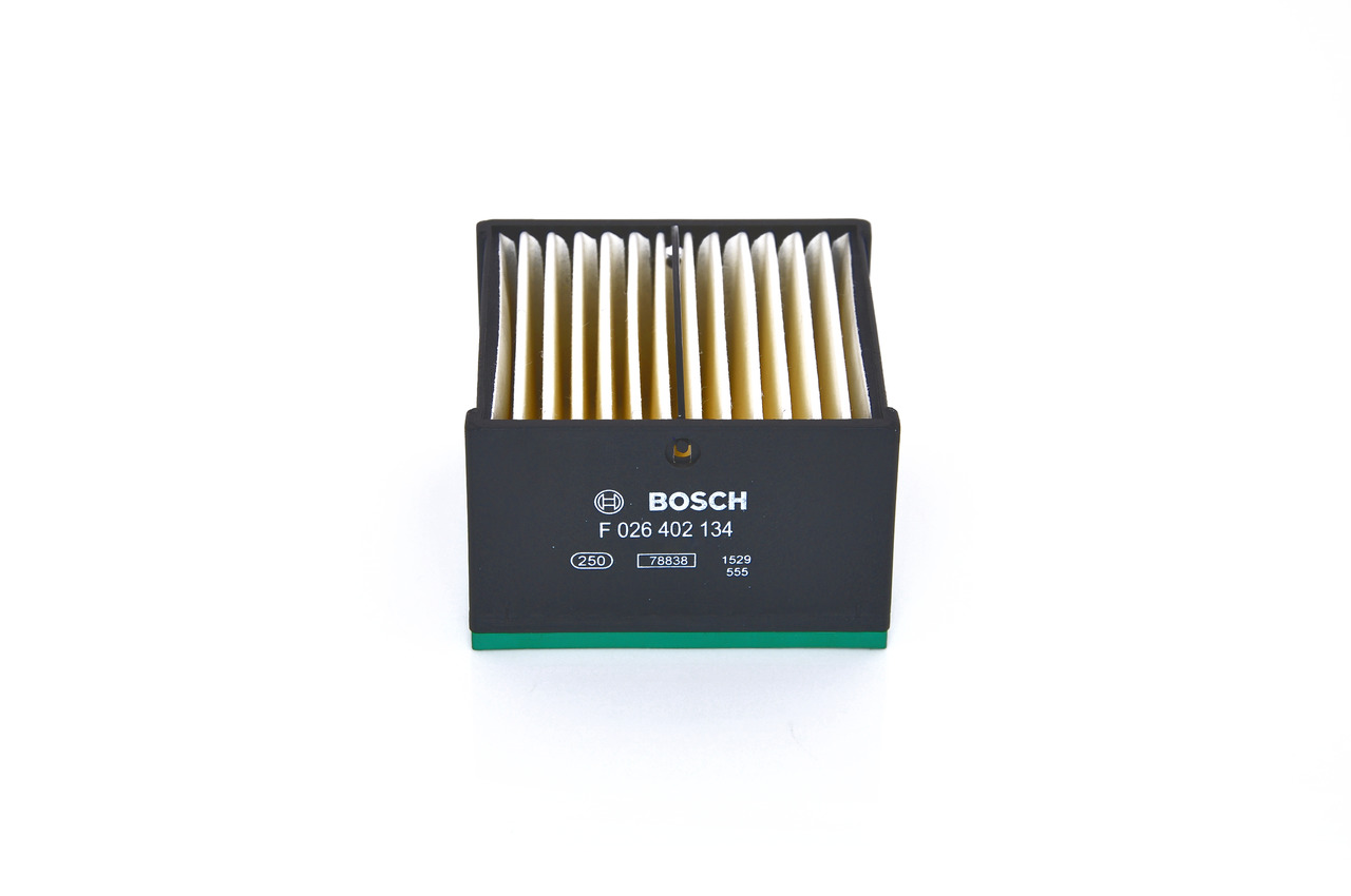 BOSCH F 026 402 134: Kraftstofffilter