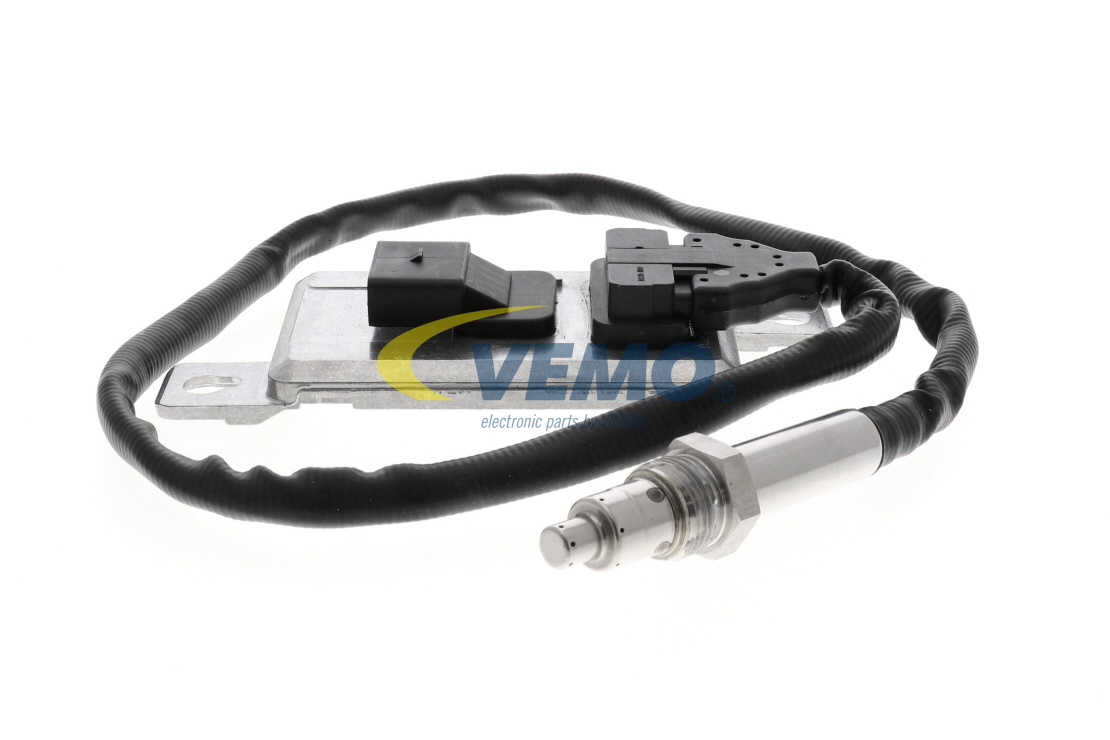 VEMO V10-72-0100 NOx jutiklis, urėjos įpurškimas VOLKSWAGEN Passat Sedanas (3G2, CB2) 110 AG dyzelinas kaina