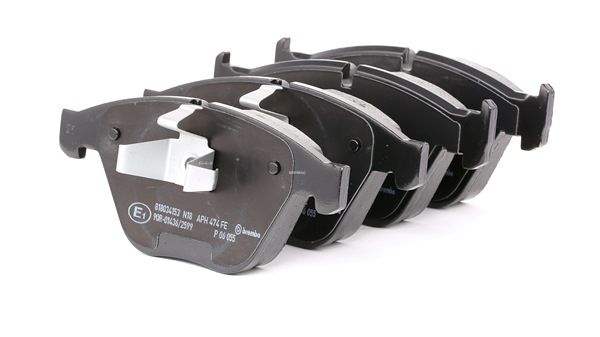 BREMBO P 06 055: Bremsbeläge PRIME LINE mit Zubehör, mit Kolbenclip, mit Anti-Quietsch-Blech