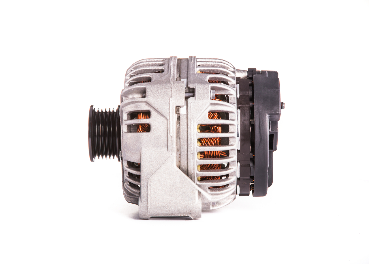 BOSCH 0 124 515 131: Laturi 120A