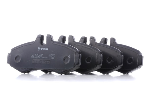 BREMBO P 50 031: Stabdžių kaladėlės PRIME LINE be priedų, su apsaugos nuo girgždėjimo plokšte
