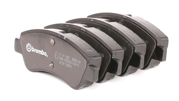 BREMBO P 61 066: Fékbetét készlet, tárcsafék PRIME LINE Tartozékokkal, féknyereg csavarokkal, csikorgásgátló lemezzel