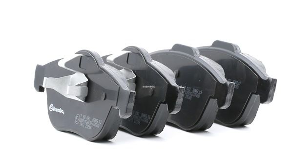 BREMBO P 68 032: Jarrupalat, levyjarru PRIME LINE Tarvikkeilla, Männän lukoilla, Huudonvaimennuspellillä