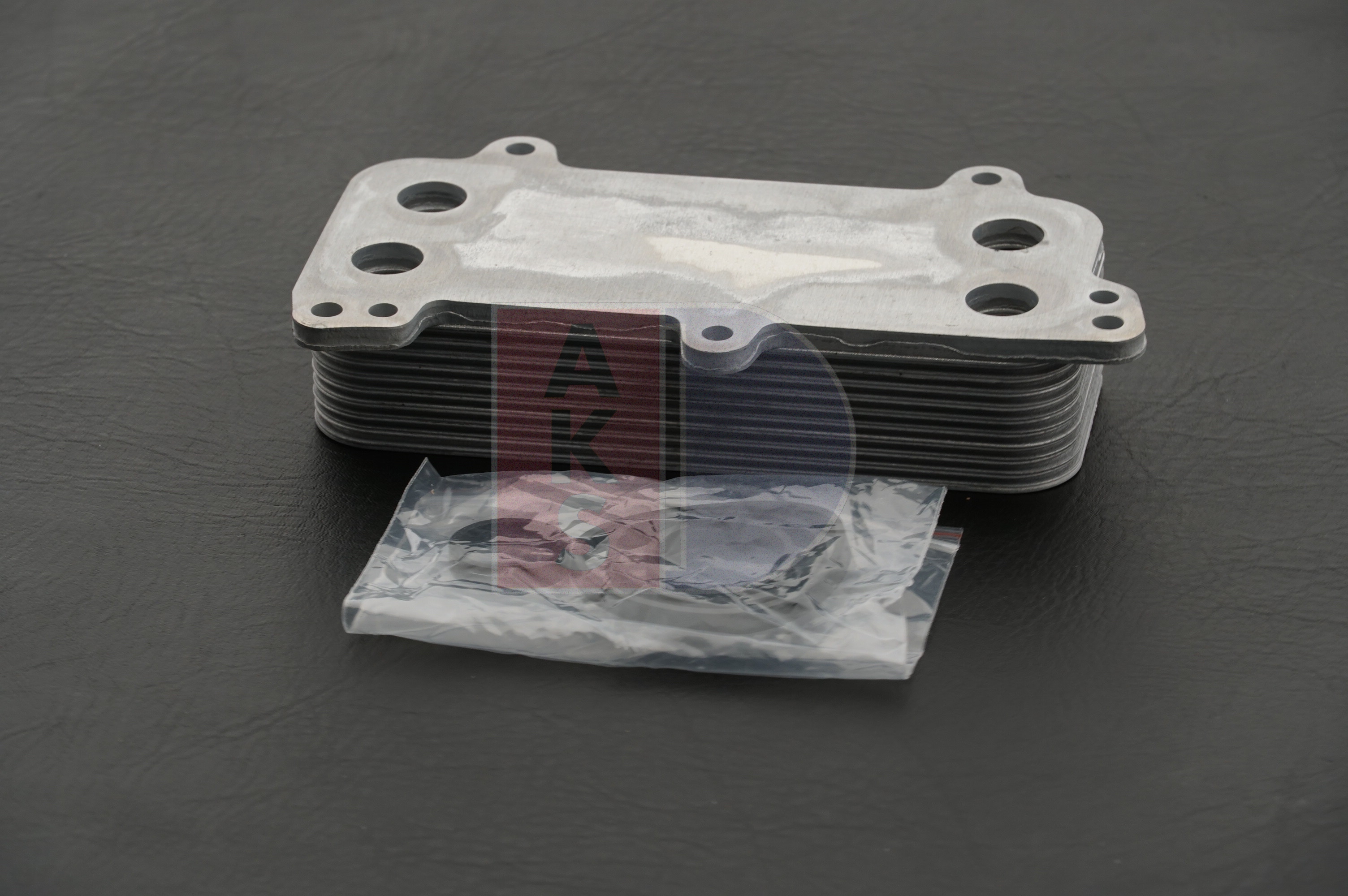 AKS DASIS 046017N: Radiator ulei, ulei motor