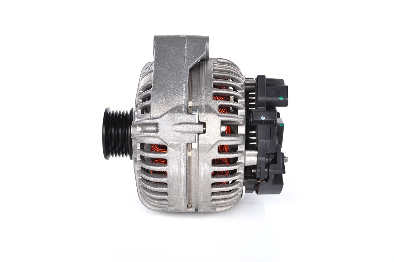 BOSCH 0 124 615 072: Laturi 150A