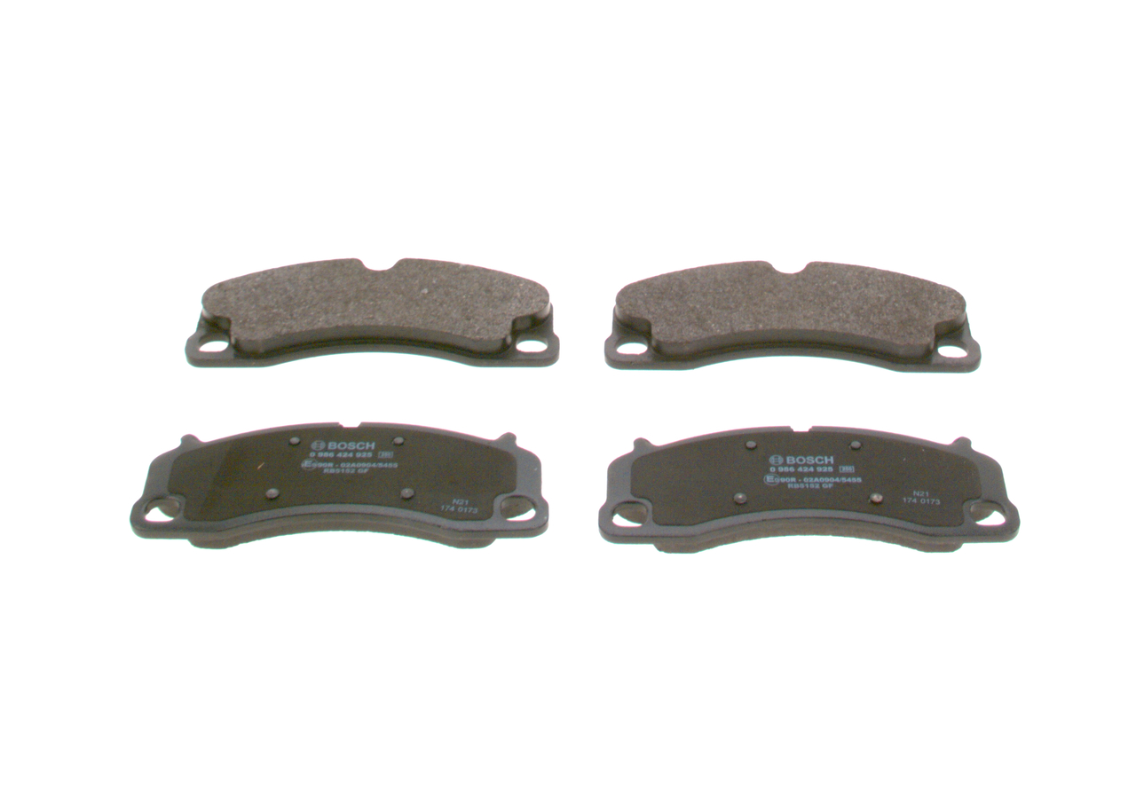 BOSCH 0 986 424 925 Stabdžių kaladėlės PORSCHE 911 (991) 520 AG benzinas kaina