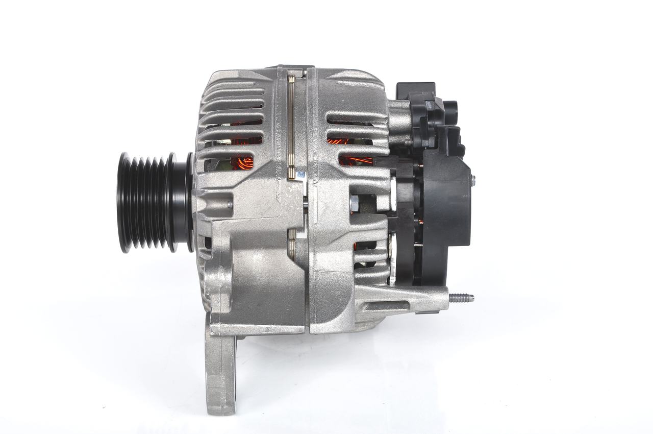 BOSCH 1 986 A01 135: Alternador 70A