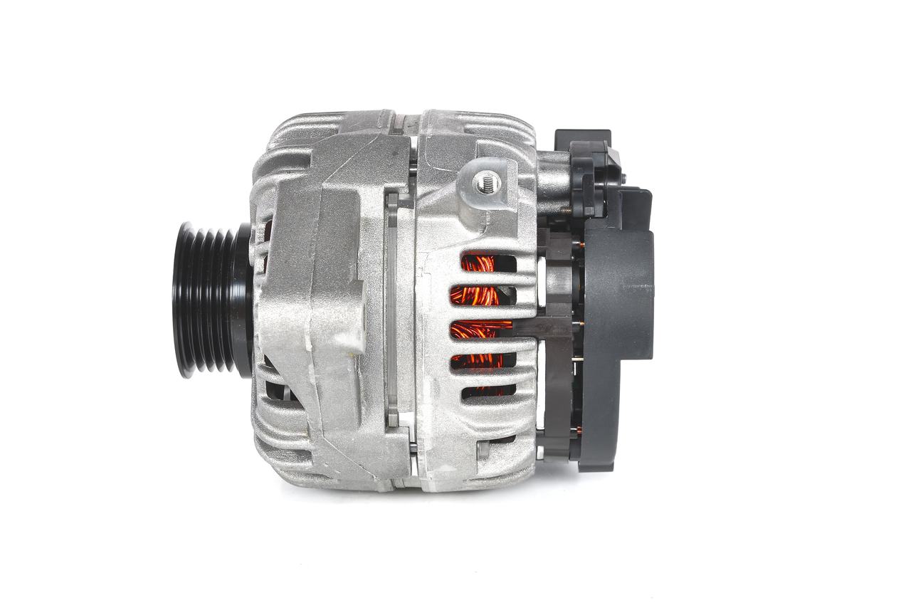 BOSCH 1 986 A01 146: Lichtmaschine 100A