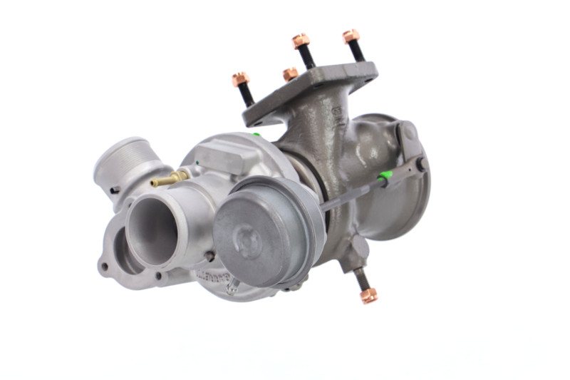 REMANTE 003-001-004361R: Turbosuflantă GARRETT 812811-5004S incl. Set garnituri