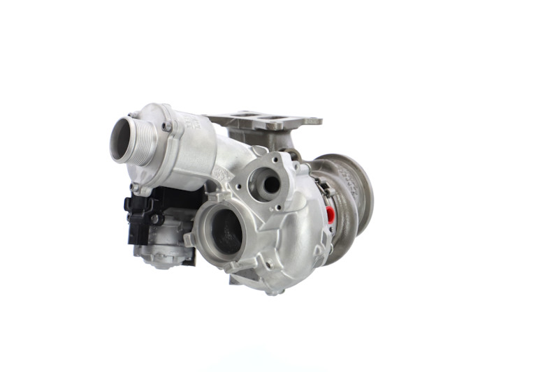 REMANTE 003-002-004393R: Turbosprężarka IHI IS38 zawiera komplet uszczelek