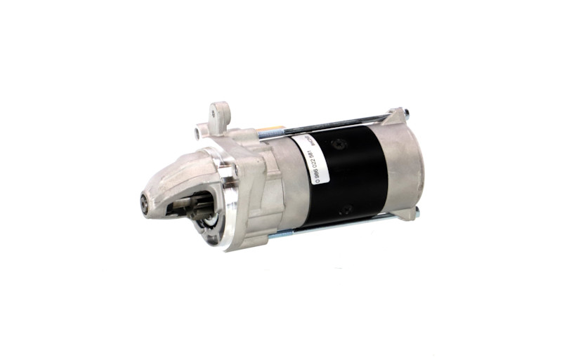 REMANTE 011-001-000533R: Startmotor BOSCH 0 986 022 581 1.8kw
