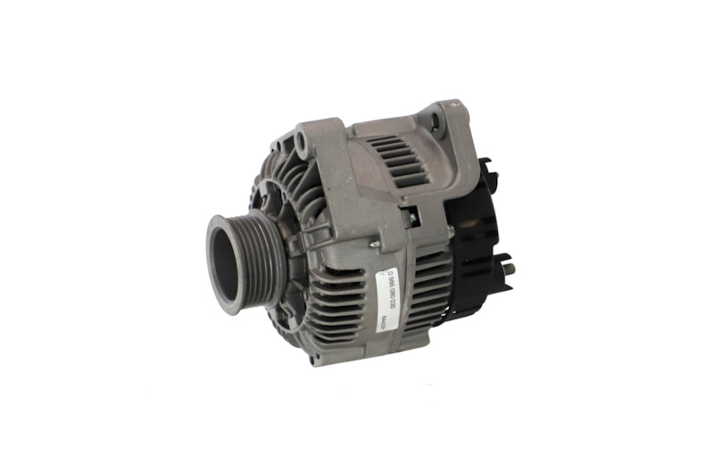 REMANTE 011-003-000424R: Alternator BOSCH 0 986 042 141 120A