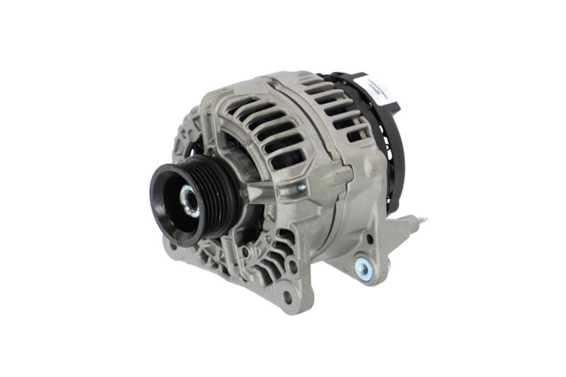 REMANTE 011-003-000486R: Laturi BOSCH 0 986 042 600 70A