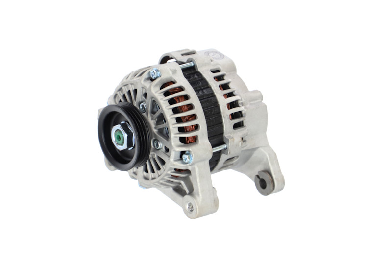REMANTE 011-003-000538R: Lichtmaschine BOSCH 0 986 045 261 70A