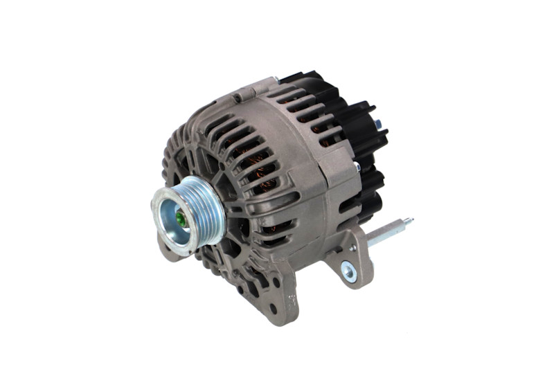 REMANTE 011-003-000740R: Alternatore BOSCH 0 986 045 320 110A