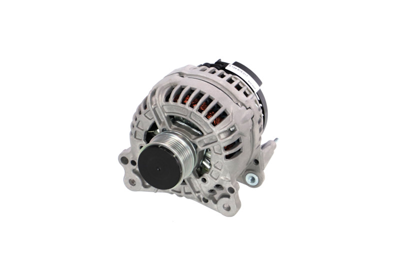 REMANTE 011-003-000838R: Laturi BOSCH 0 124 615 017 150A