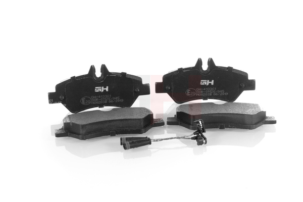GH GH-413361: Juego de pastillas de freno con accesorios, con tornillos pinza freno