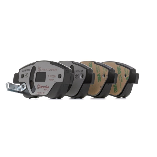 BREMBO P 59 051X Bremsbeläge XTRA LINE mit Zubehör, mit Bremssattelschrauben, mit Anti-Quietsch-Blech