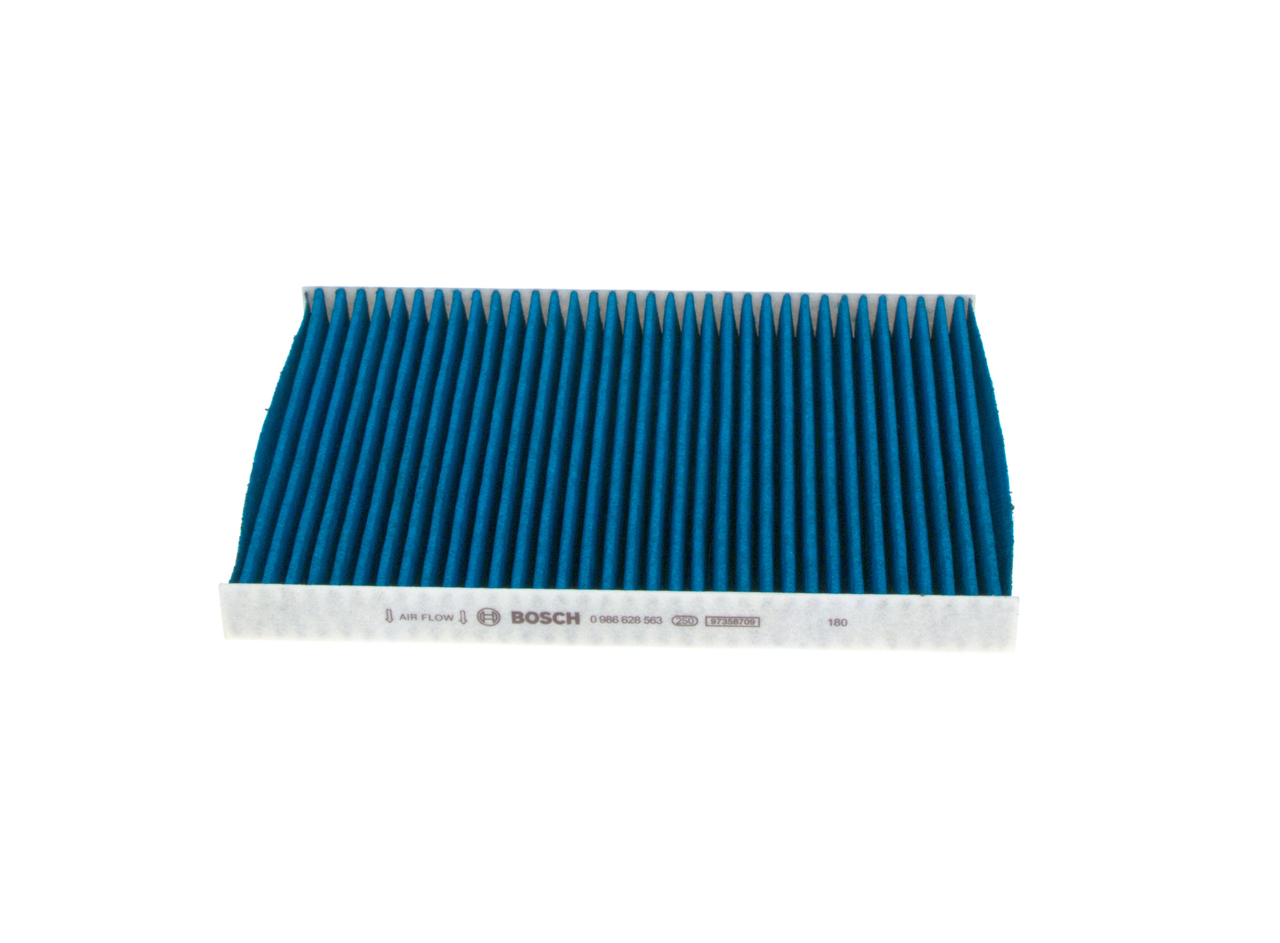 BOSCH 0 986 628 563: Interieurfilter FILTER+pro Carbon filter, Met antibacteriële werking, Deeltjesscheiderpercentage >98% voor 2,5 µm (fijnstof), Met anti-allergische werking, met antivirale werking, Met schimmelwerende werking