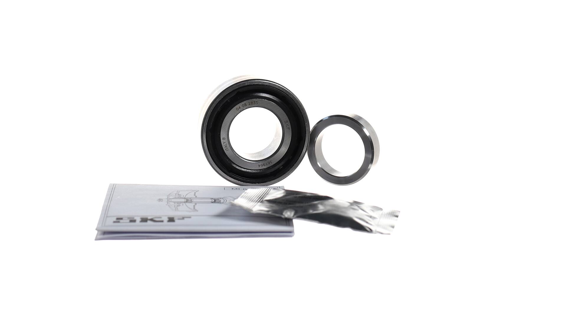 SKF VKBA 9067 CL: Set rulment roata Classic