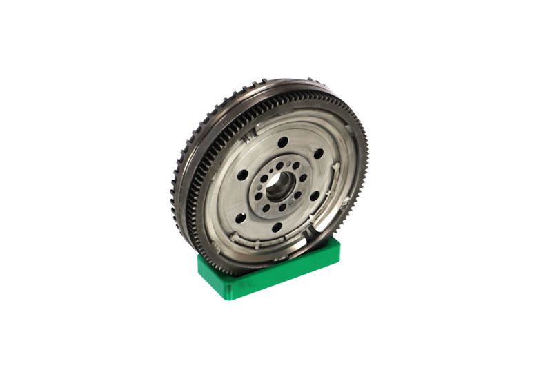 REMANTE 009-001-000057R Маховик MAZDA 5 (CR19) 110 K.C. дизел цена
