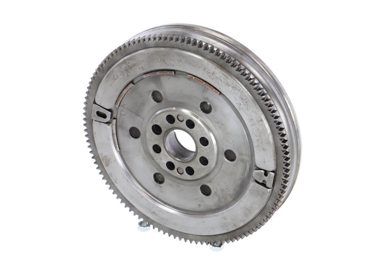 REMANTE 009-001-000097R: Schwungrad mit Schraubensatz