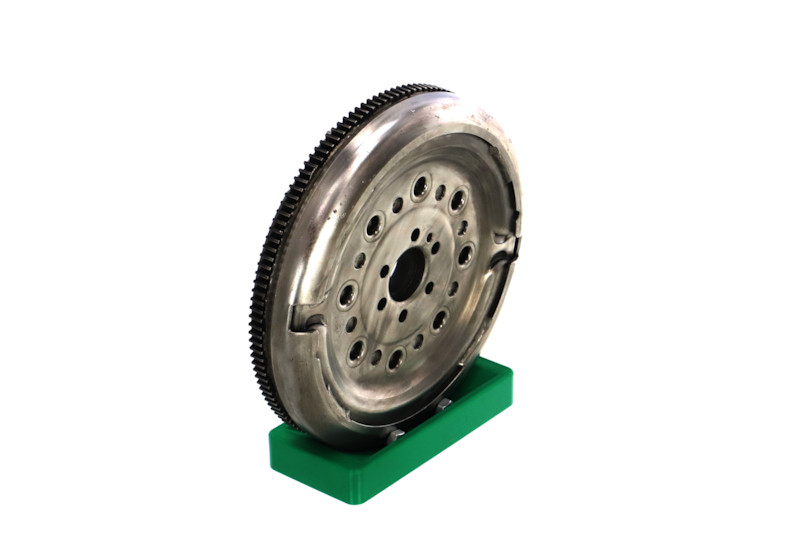 REMANTE 009-001-000169R: Schwungrad 228mm