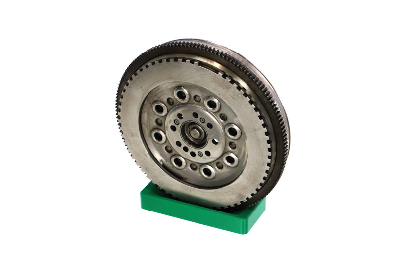 REMANTE 009-001-000177R Volante motor MERCEDES-BENZ Vito Furgoneta (W638) 102 cv Gasóleo costo