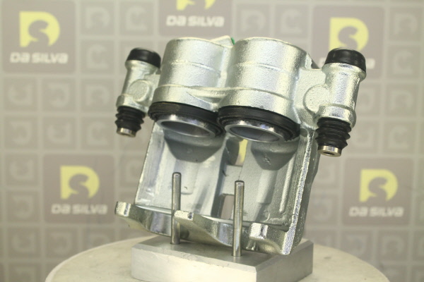 DA SILVA ET2912: Bremssattel vor der Achse, Vorderachse rechts